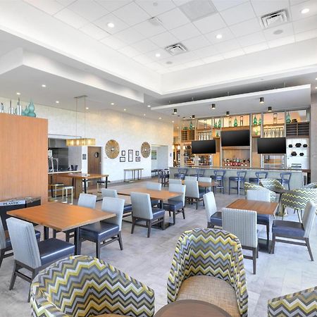 Hilton Garden Inn Fremont Milpitas Exterior photo