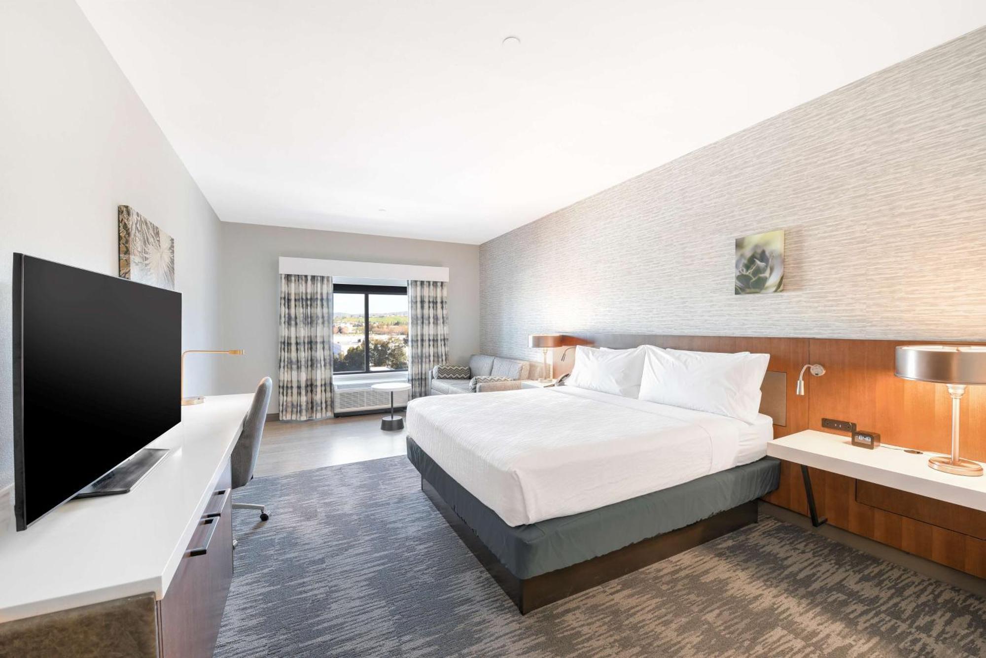 Hilton Garden Inn Fremont Milpitas Exterior photo